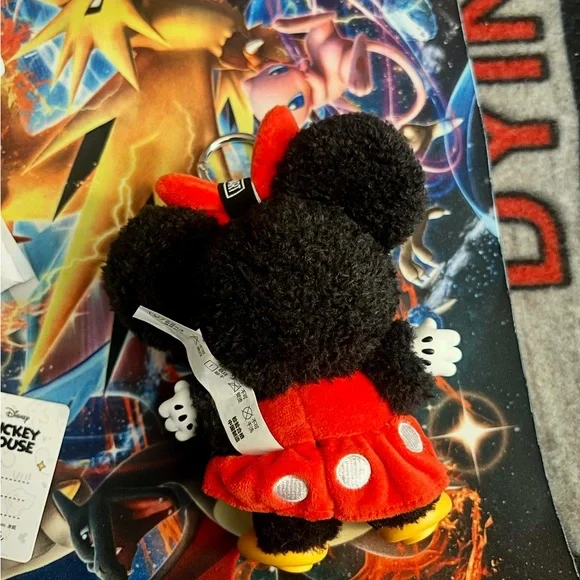 Pop Mart Disney Mickey Family Together Series Plush Keychain Minnie - Picture 5 of 6